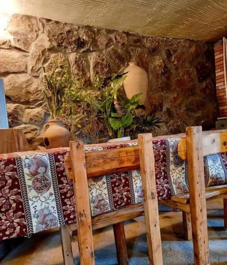 Byurakan Guesthouse Bagian luar foto
