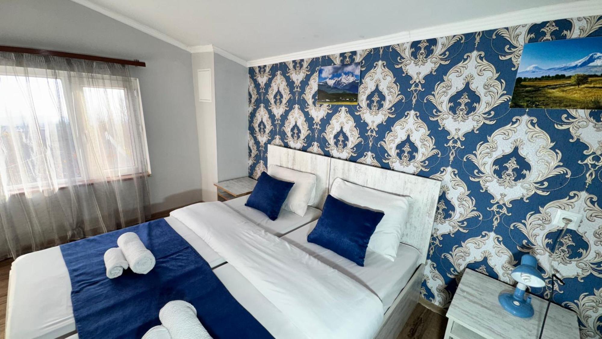 Byurakan Guesthouse Bagian luar foto